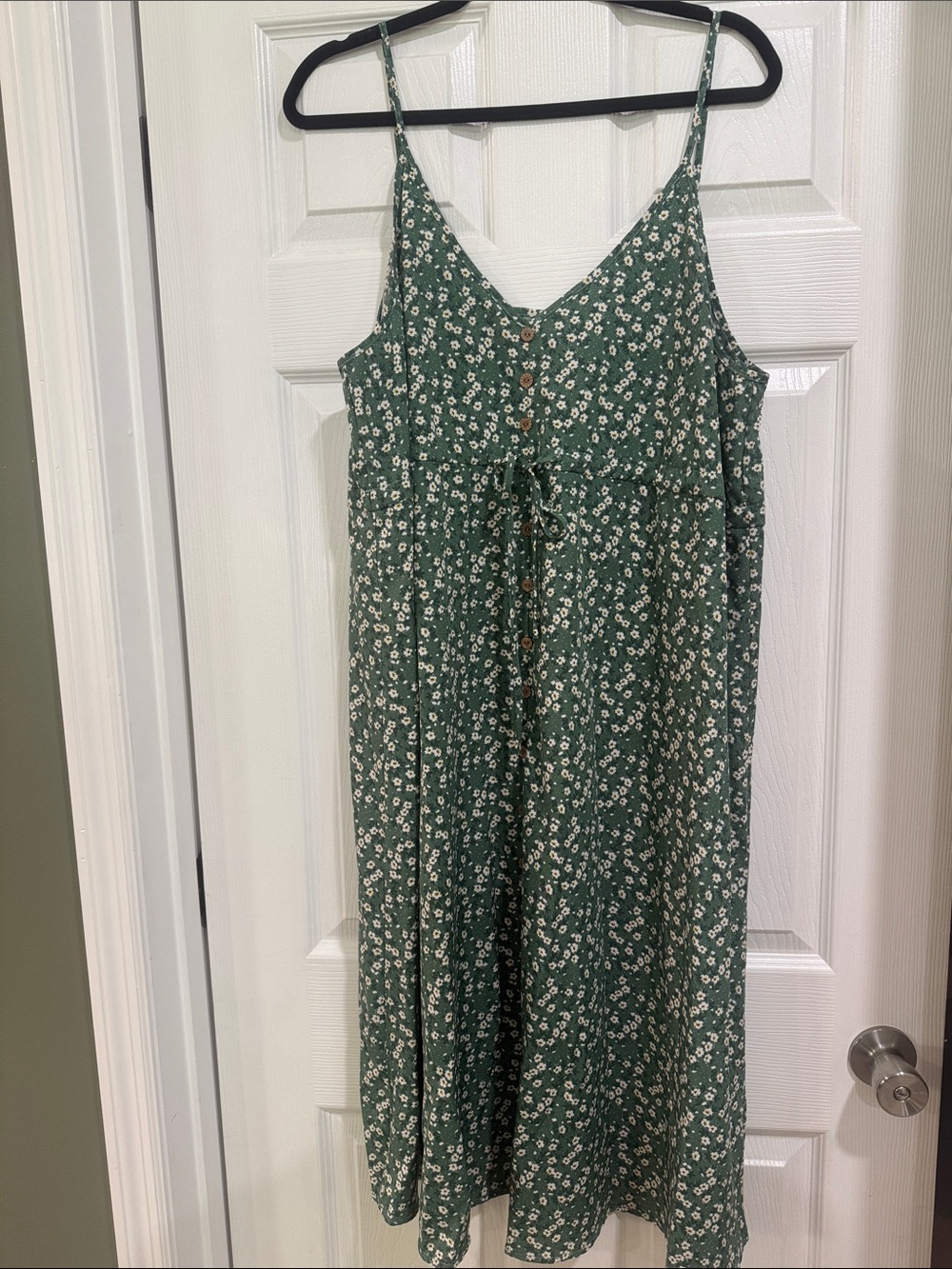 Green Floral Spaghetti Strap Midi Dress